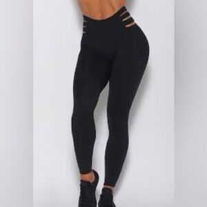 NWT Bombshell Sportswear Savage Leggings S